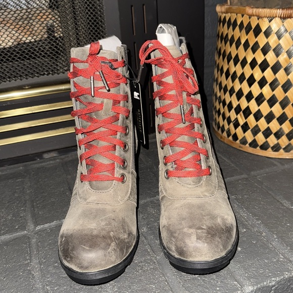 Sorel NWT Lexie Wedge Boot‎ - Womens, Quarry, 9.5 Discontinued hard to find - Picture 4 of 8